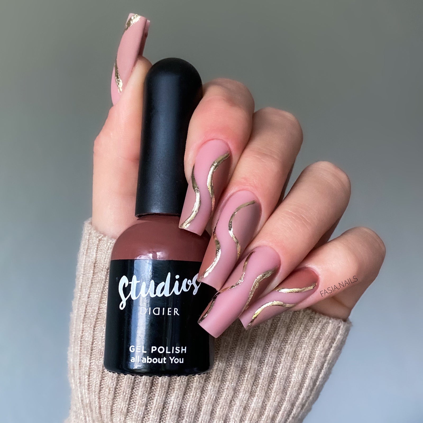 VERNIS À ONGLES FASHION MAKE UP - NUANCE SANDY ROSE (N°902) - 11 ML - NEUF